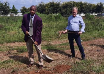 Professor Teye, UDS and  Mr Wiese, GIZ, breaking the ground for the start of work