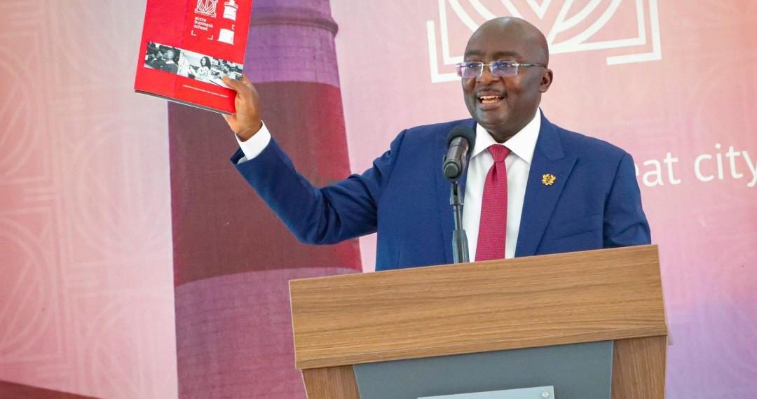 Vice President Bawumia  launching the Accra Business School’s IT Programmes
